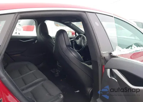 2018 Tesla Model S 100D/75D/P100D из США, поврежденный, VIN 5YJSA1E26JF281732